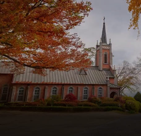 한폭의 수채화 같은 1895년에 설립된 가톨릭 성당